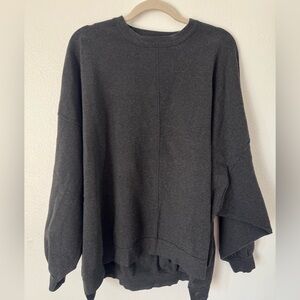 Free People Charcoal Oversized Sweatshirt - Size Medium Everyday Layer
